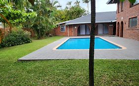 Emangunini Guest House